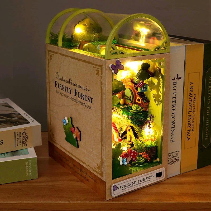 Wooden Book Nook Kit, 1 Box DIY Book Nook Kit with Light, Creative Educational Book Nook Kit, DIY Wooden Puzzle for Adults & Teens, Christmas Gift