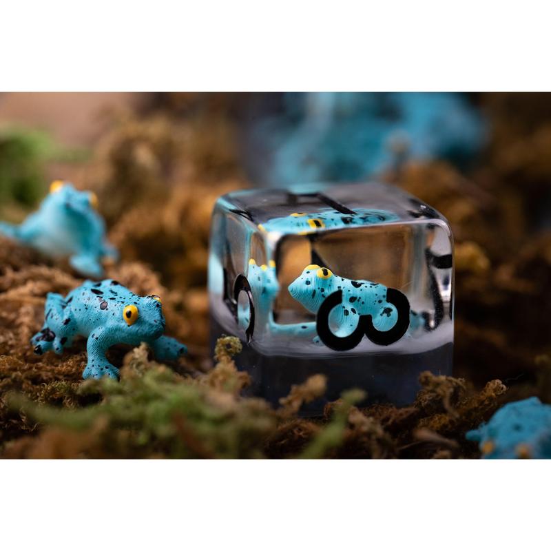 DnD dice sets: Cute Blue Frog Dice Set: Darts of Death Polyhedral DnD Dice - Perfect Gift for Dungeons and Dragons Players