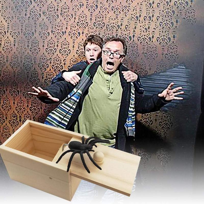 Original Spider Prank Box,Handdmade Wooden Pop Out Rubber Spider Scare Box Joke Toys Prank Adults Prank Gift Halloween