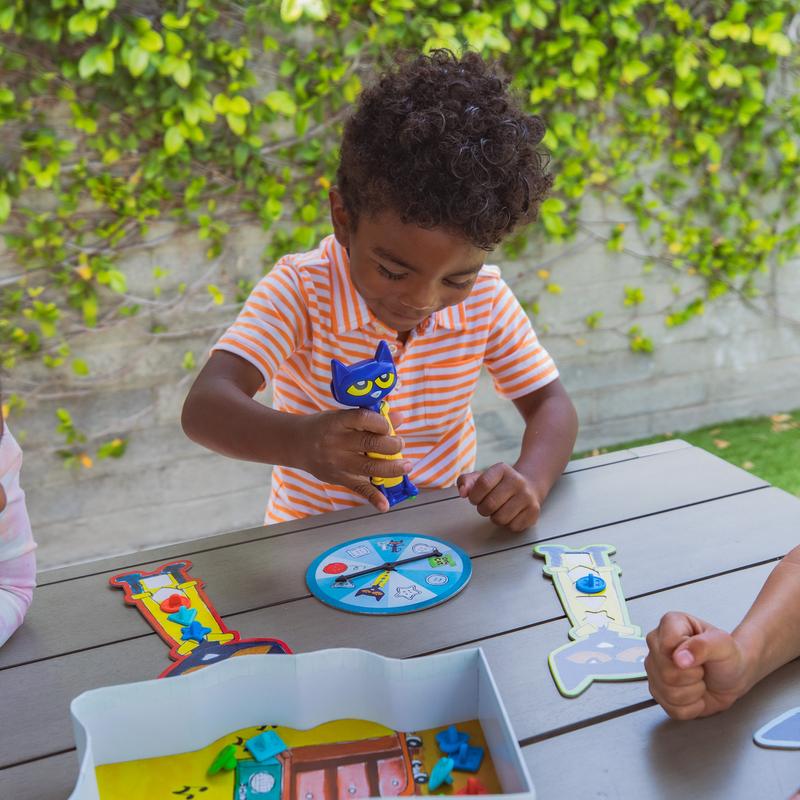 Educational Insights Pete The Cat I Love My Buttons Board Game For Toddlers & Preschoolers, For 2-4 Players, Gift For Boys & Girls, Fun Family Game For Kids Ages 3+