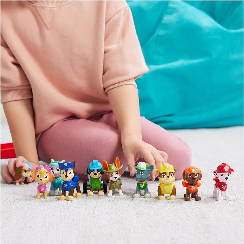 PAW Patrol 10th Anniversary All Paws On Deck Toy Figures Gift Pack with 10 Collectible Action Figures for Kids Ages 3 and Up