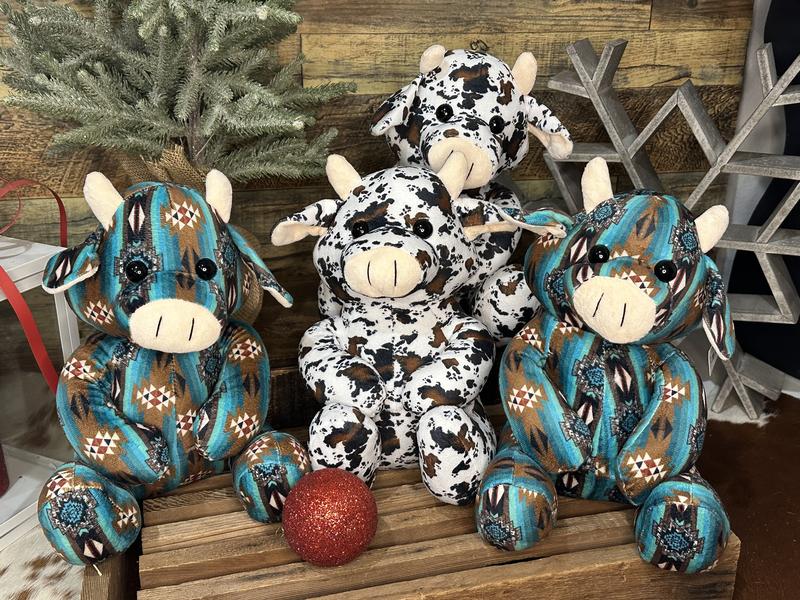 Personalized Farm Pals Stuffed Plushies | Stuffed Farm Animals | Personalized Highland Cow | Longhorn Cow Plushie | Christmas Gift