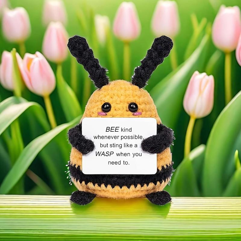 Funny Positive Bee Crochet Kit, 3 Counts Mini Crochet Bee with Positive Affirmations Card, Knitted Doll Pocket Hug Bee with Emotional Inspirational Card