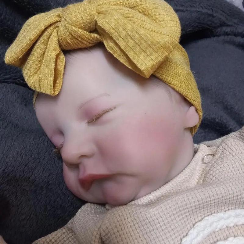 16 Inch Lifelike Reborn Baby Doll, Soft Body Realistic Looking Sleeping Newborn Doll with Accessories, Handmade Toy Gift for Kids